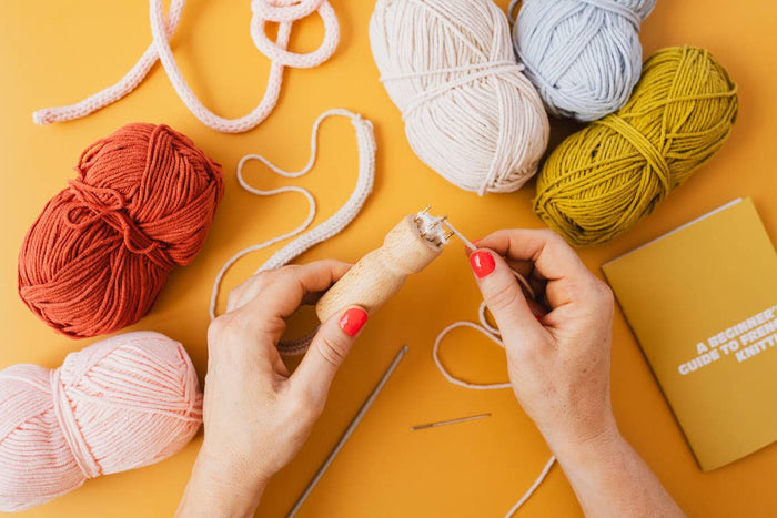 French Knitting Bobbin – Wooden Dolly