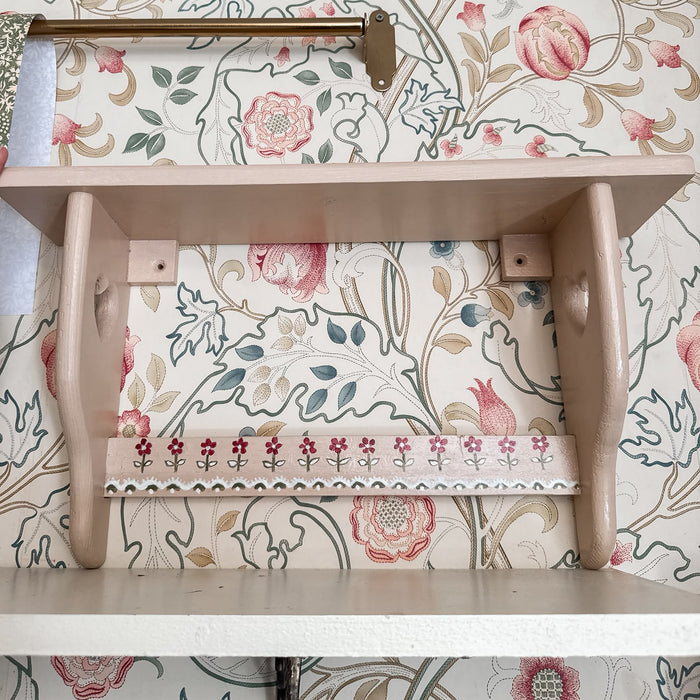 Handmade in Sussex - The Wildflower Shelf