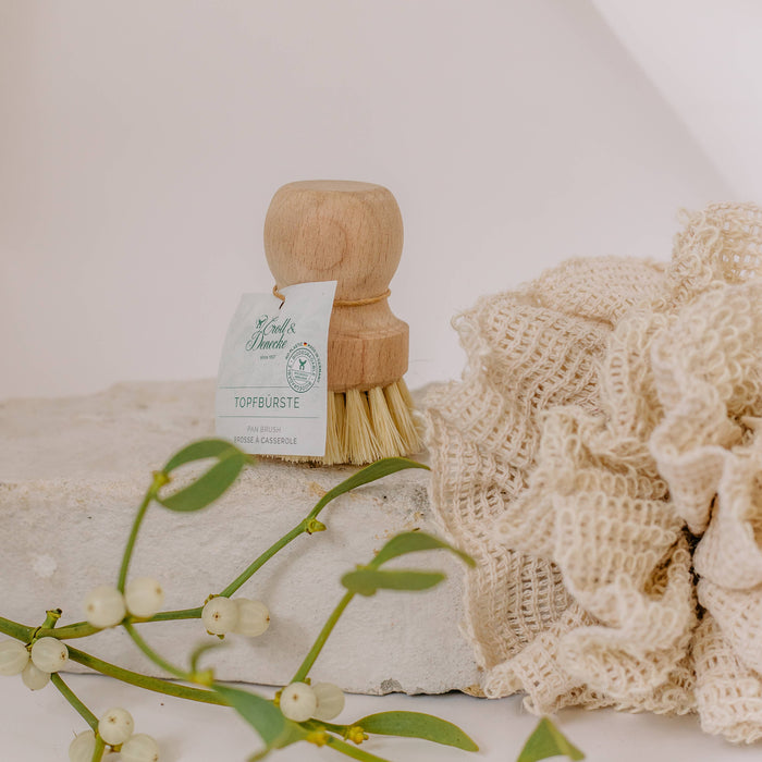 Pot Brush