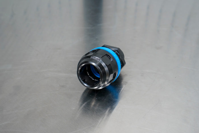 Prevost 1/2" NPT Threaded Straight Fitting for 1" Pipe