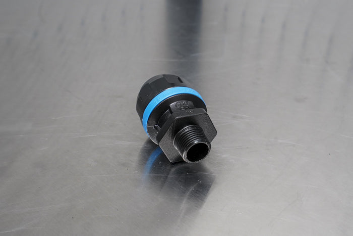Prevost 1/2" NPT Threaded Straight Fitting for 1" Pipe