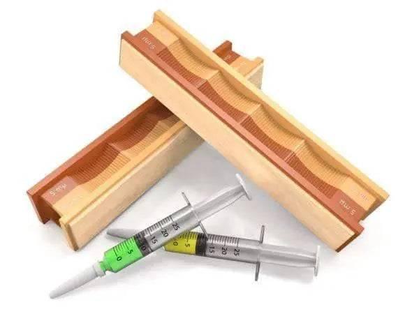 Wicked Edge 5.0um/3.5um Diamond and Balsa Strops Pack - NORTH RIVER OUTDOORS
